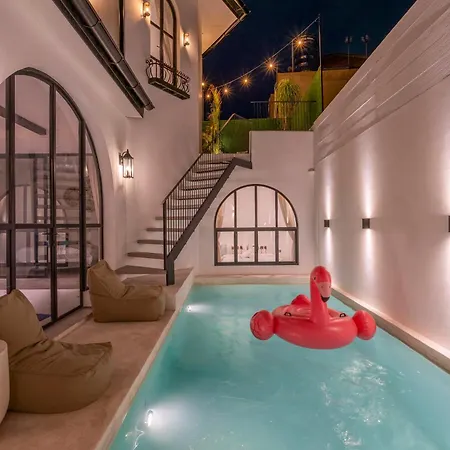New Modern Villa Near Atlas, Finns Beach Clubs